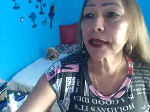 Snapshot of milfeddy_ chatting on 01.27.25 milfeddy online show from 01.27.25