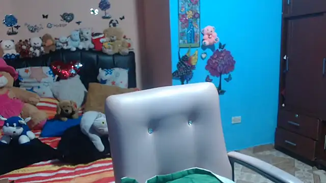 Snapshot of milfeddy_ chatting on 03.11.25 milfeddy online show from 03.11.25