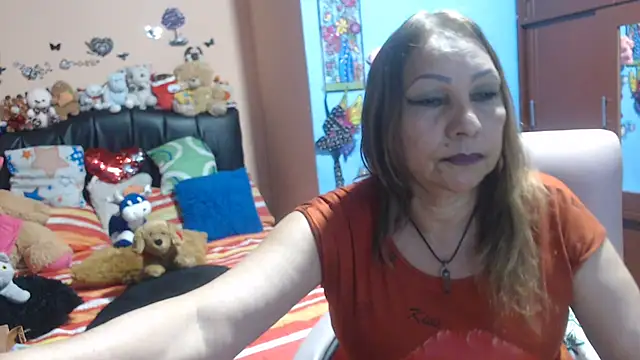 Snapshot of milfeddy_ chatting on 03.12.25 milfeddy online show from 03.12.25