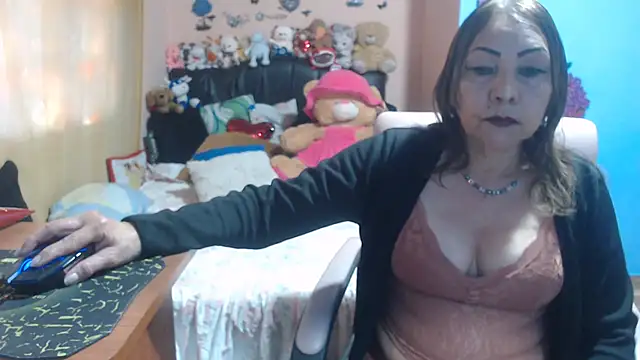 Snapshot of milfeddy_ chatting on 09.09.25 milfeddy online show from 09.09.25