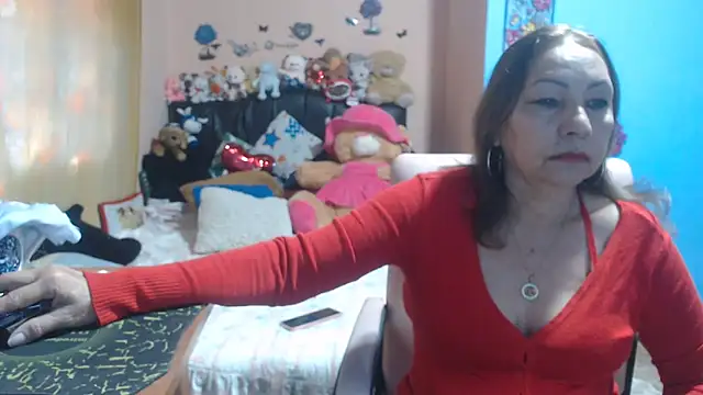 Snapshot of milfeddy_ chatting on 09.12.25 milfeddy online show from 09.12.25