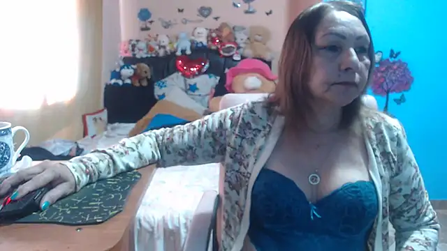 Snapshot of milfeddy_ chatting on 09.26.25 milfeddy online show from 09.26.25