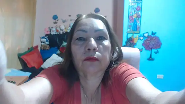 Snapshot of milfeddy_ chatting on 10.08.25 milfeddy online show from 10.08.25