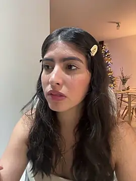 Snapshot of Gaby_zahir_ chatting on 12.03.24 Gaby zahir  online show from 12.03.24