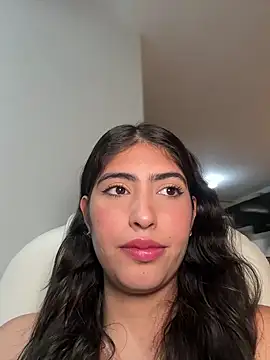 Snapshot of Gaby_zahir_ chatting on 01.15.25 Gaby zahir  online show from 01.15.25