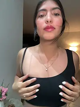 Snapshot of Gaby_zahir_ chatting on 01.29.25 Gaby zahir  online show from 01.29.25