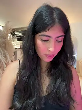 Snapshot of Gaby_zahir_ chatting on 03.17.25 Gaby zahir  online show from 03.17.25