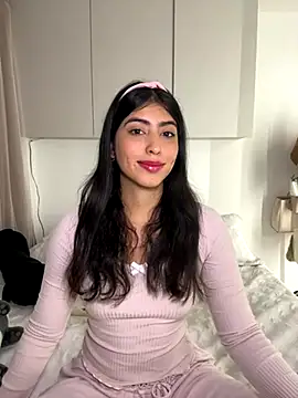 Snapshot of Gaby_zahir_ chatting on 09.23.25 Gaby zahir  online show from 09.23.25