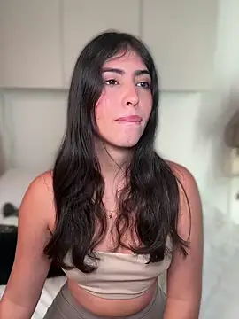 Snapshot of Gaby_zahir_ chatting on 09.24.25 Gaby zahir  online show from 09.24.25