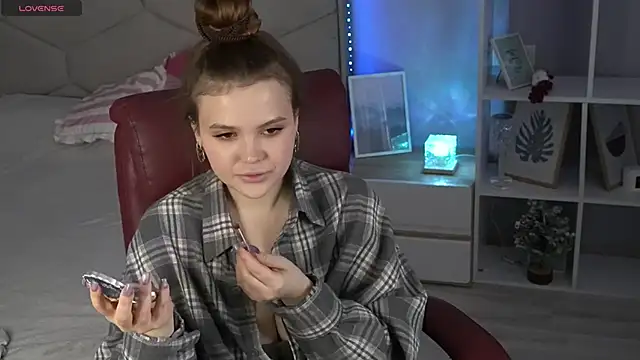 AfinaAmmor online show from 03.11.26