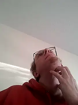 Snapshot of TaylorBlaze chatting on 01.20.25 TaylorBlaze online show from 01.20.25