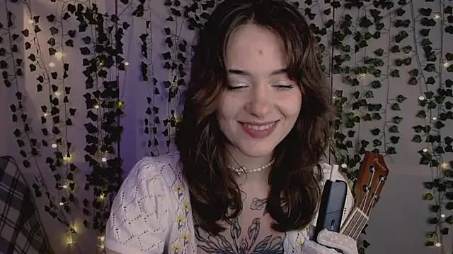 risha laas online show from 12.13.25