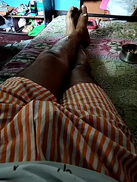 pinklips72 online show from 10.13.25