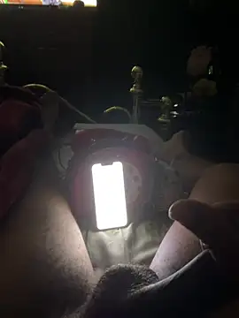 Snapshot of sukisnpaii chatting on 03.26.26 sukisnpaii online show from 03.26.26