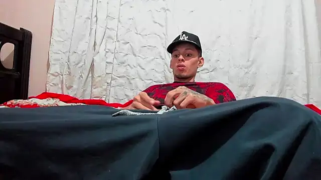 Snapshot of davidlatin66 chatting on 02.07.26 davidlatin66 online show from 02.07.26