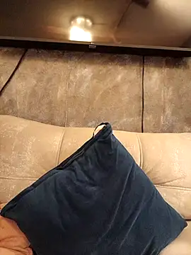 Snapshot of SarahDeyvis chatting on 09.12.25 SarahDeyvis online show from 09.12.25