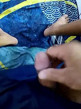 Snapshot of Knowing_Volley chatting on 01.10.26 Knowing Volley online show from 01.10.26