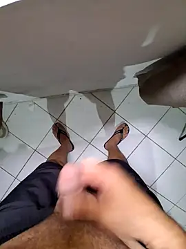 Snapshot of Knowing_Volley chatting on 02.12.26 Knowing Volley online show from 02.12.26