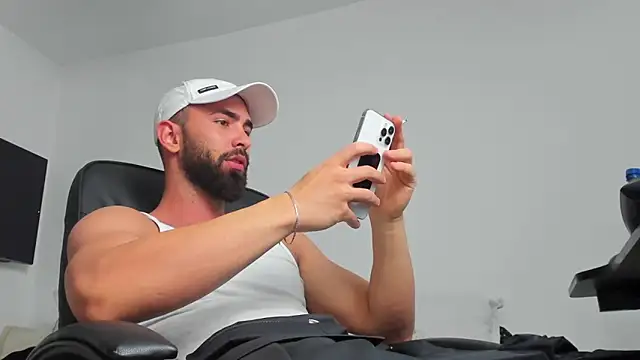 MichaelMasterss online show from 12.30.24