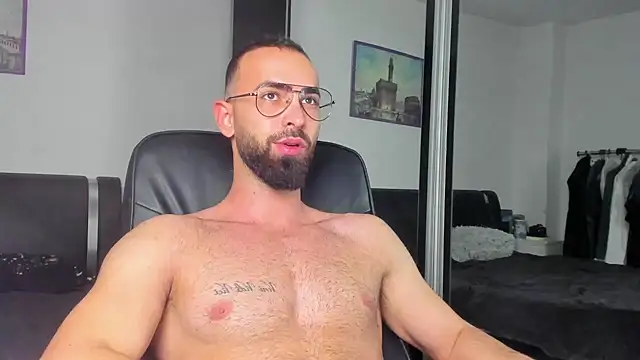 MichaelMasterss online show from 01.10.25