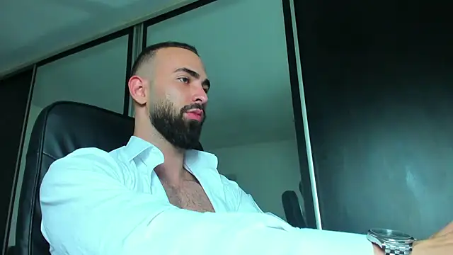 MichaelMasterss online show from 03.05.25