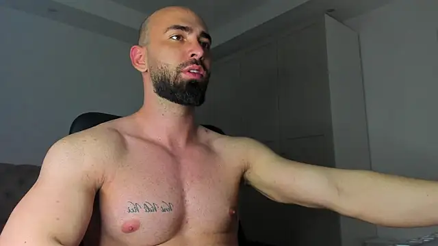MichaelMasterss online show from 04.24.26