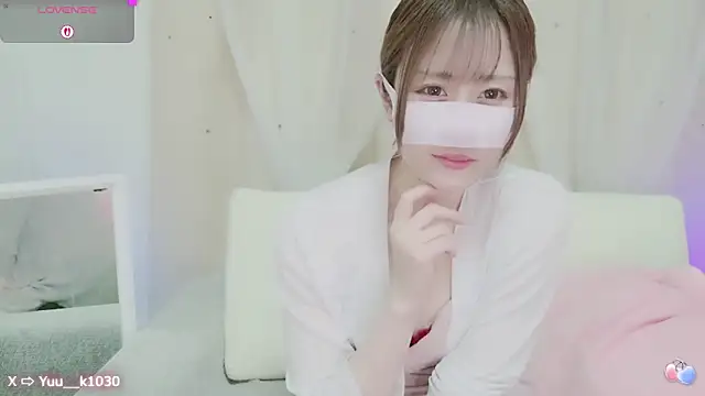 Yuu  k online show from 03.03.25