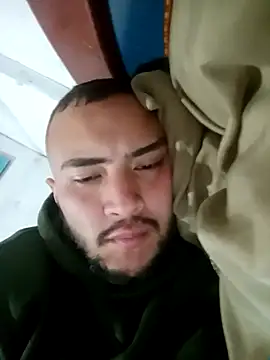 Snapshot of Stiven088 chatting on 12.05.25 Stiven088 online show from 12.05.25