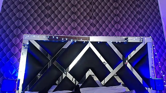 victoriaa lee  online show from 01.31.26