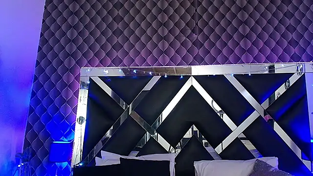 victoriaa lee  online show from 06.25.26