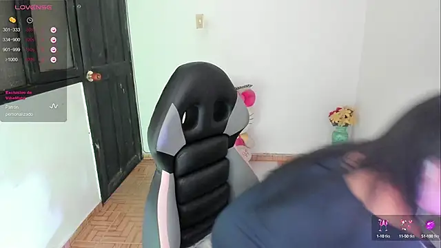 Snapshot of smile_sweetpao chatting on 01.28.25 smile sweetpao online show from 01.28.25