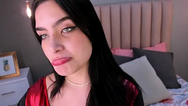 Snapshot of Alexa_Thaylor_ chatting on 02.01.25 Alexa Thaylor online show from 02.01.25