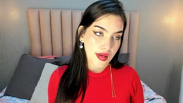 Snapshot of Alexa_Thaylor_ chatting on 02.08.25 Alexa Thaylor online show from 02.08.25