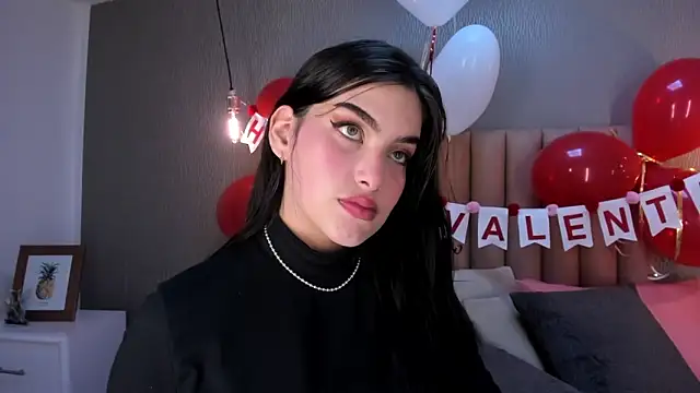 Snapshot of Alexa_Thaylor_ chatting on 02.16.25 Alexa Thaylor online show from 02.16.25