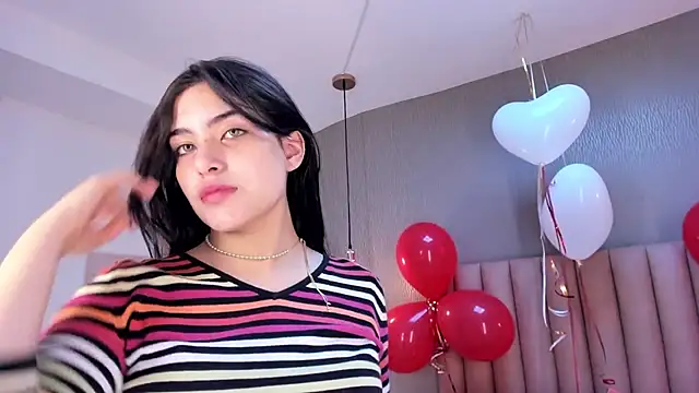 Snapshot of Alexa_Thaylor_ chatting on 02.24.25 Alexa Thaylor online show from 02.24.25