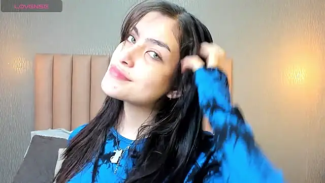 Snapshot of Alexa_Thaylor_ chatting on 03.19.25 Alexa Thaylor online show from 03.19.25