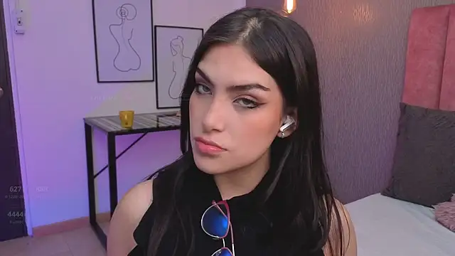 Alexa Thaylor  online show from 06.15.26