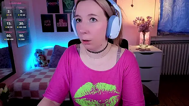 JustKerry online show from 02.13.26