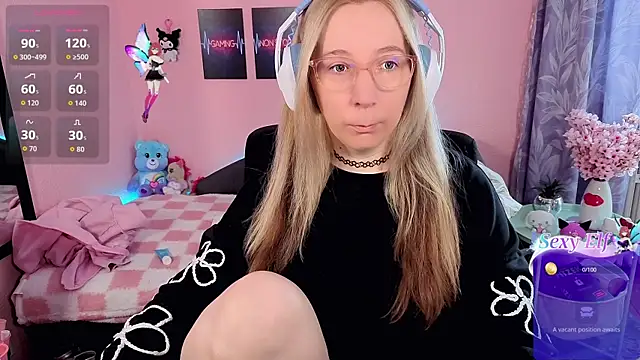 JustKerry online show from 04.21.26