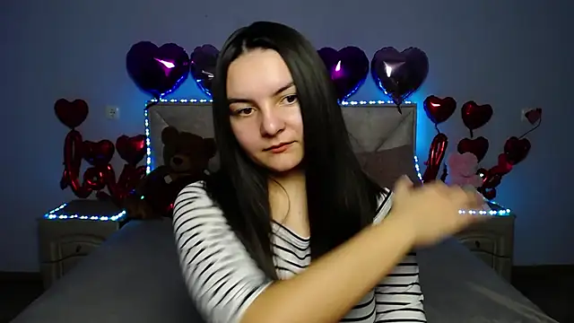 JasmineAsha online show from 03.07.25