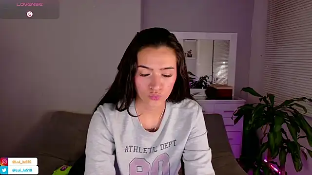 ImLui lu online show from 02.21.25