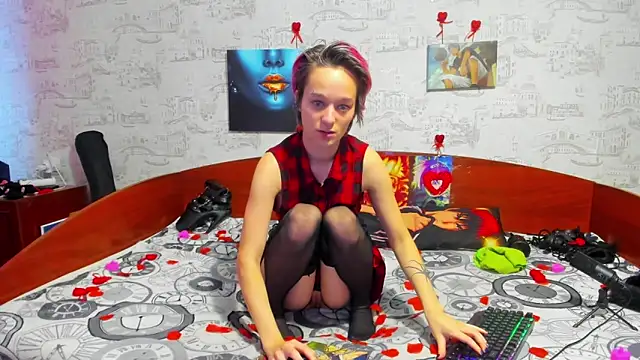 KagamiTayga online show from 02.13.25