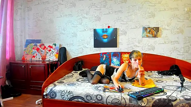 KagamiTayga online show from 09.15.25