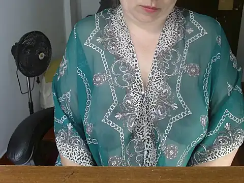 Victoriaevans1 online show from 02.06.26