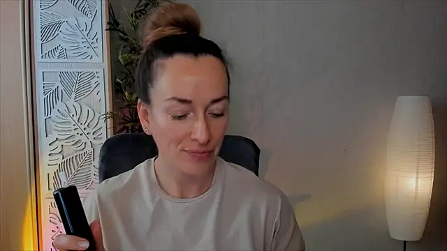 RebeccaMartinez online show from 02.19.26