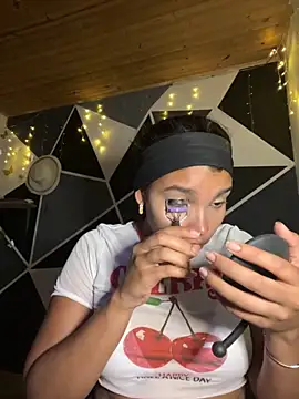 emilyharber online show from 10.05.25