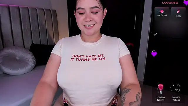 daniela hornny online show from 02.21.25