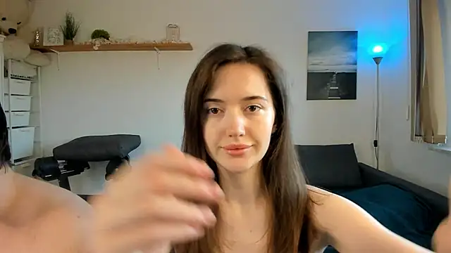 PollyFlame online show from 03.06.25