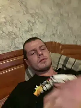 Snapshot of Rusikk66 chatting on 01.17.25 Rusikk66 online show from 01.17.25