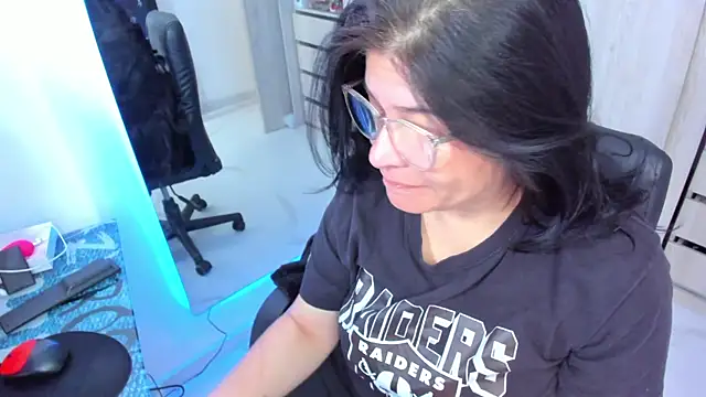 BellaFlaming online show from 06.24.26